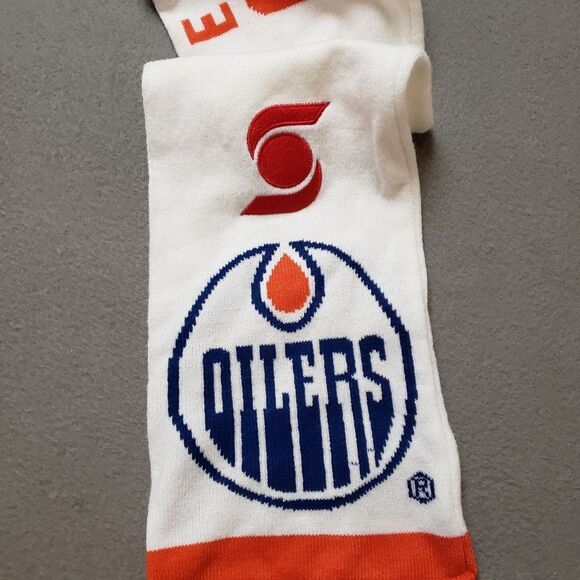 Oilers White, Blue and Orange Scarf - Hockey Edmonton - Picture 4 of 7